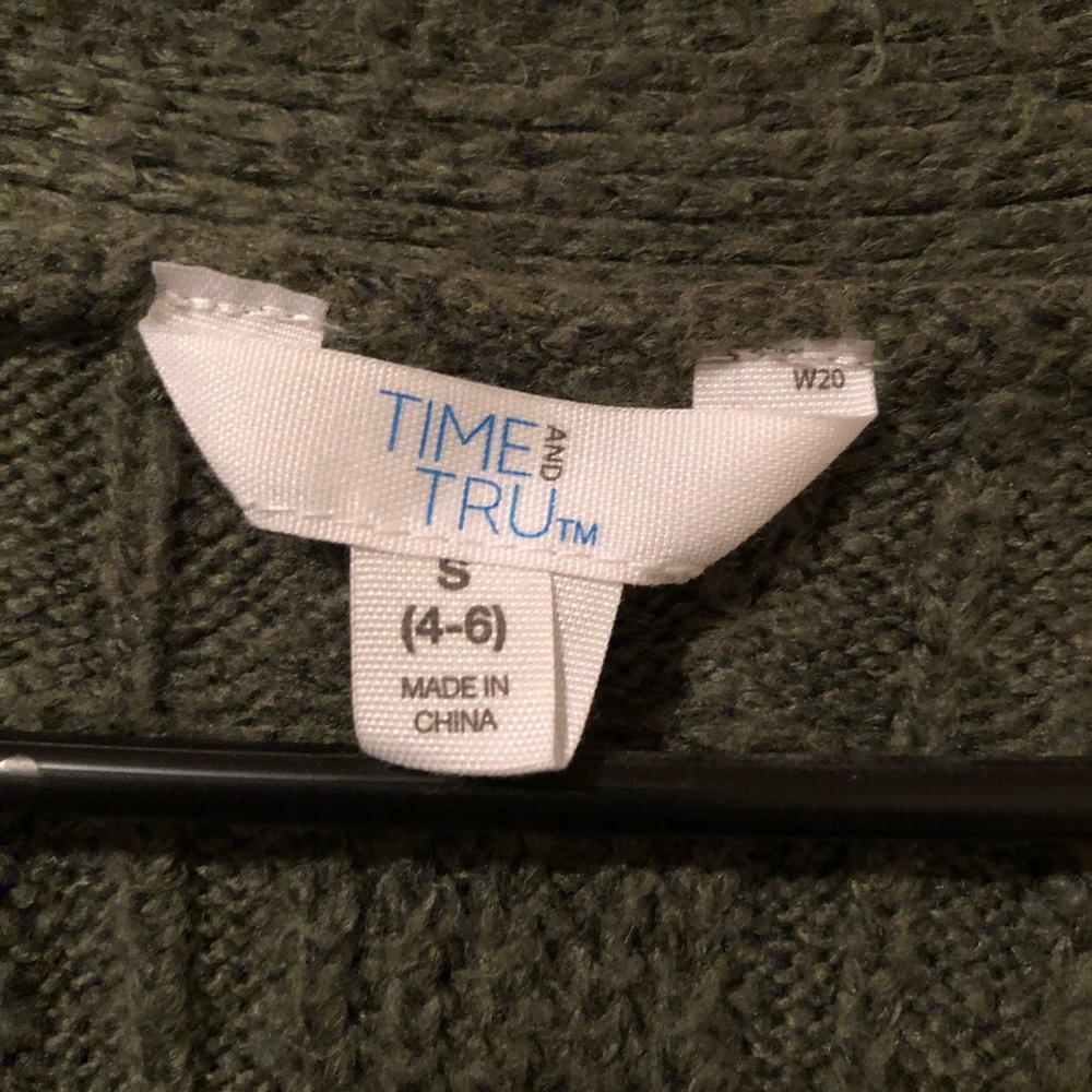 Sweater - Picture 2 of 2